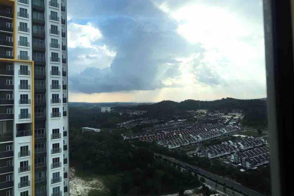 盛婷民宿a S&Thomez 2Bedrooms Mesamall Wifi Klia Usim Miu Inti Nu Nilai Bagian luar foto
