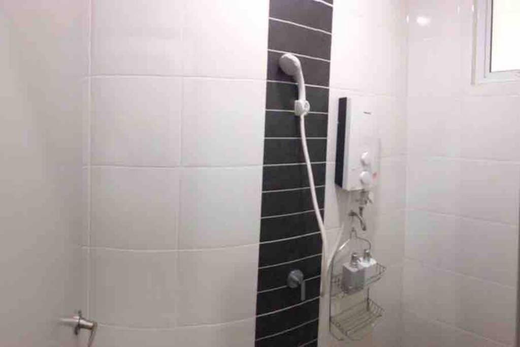 盛婷民宿a S&Thomez 2Bedrooms Mesamall Wifi Klia Usim Miu Inti Nu Nilai Bagian luar foto