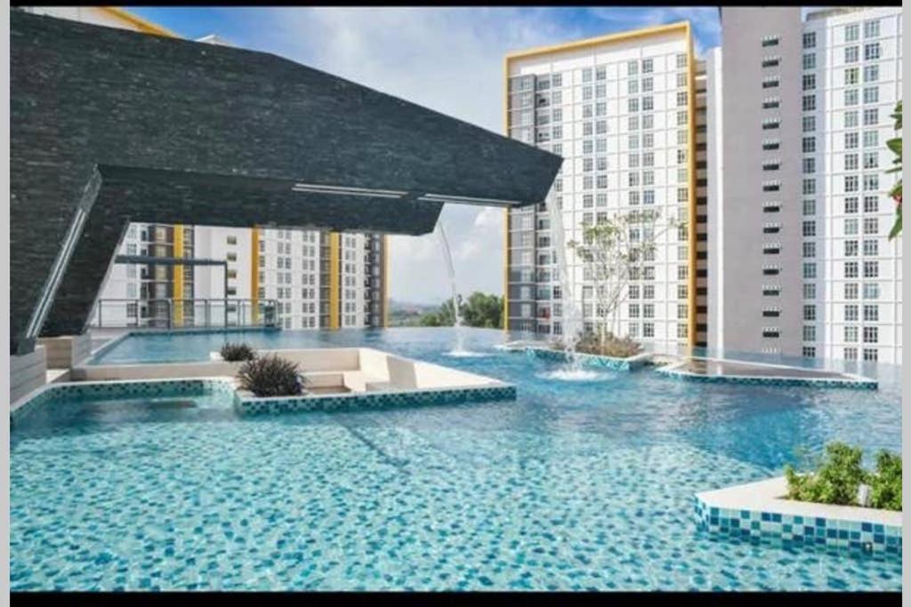 盛婷民宿a S&Thomez 2Bedrooms Mesamall Wifi Klia Usim Miu Inti Nu Nilai Bagian luar foto