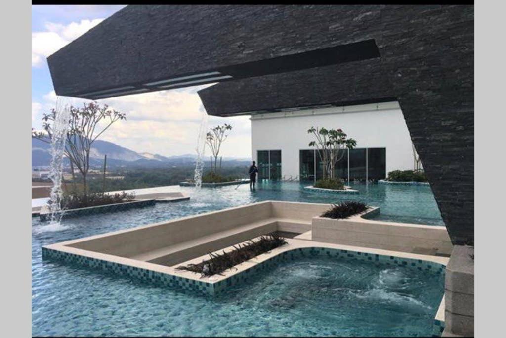 盛婷民宿a S&Thomez 2Bedrooms Mesamall Wifi Klia Usim Miu Inti Nu Nilai Bagian luar foto