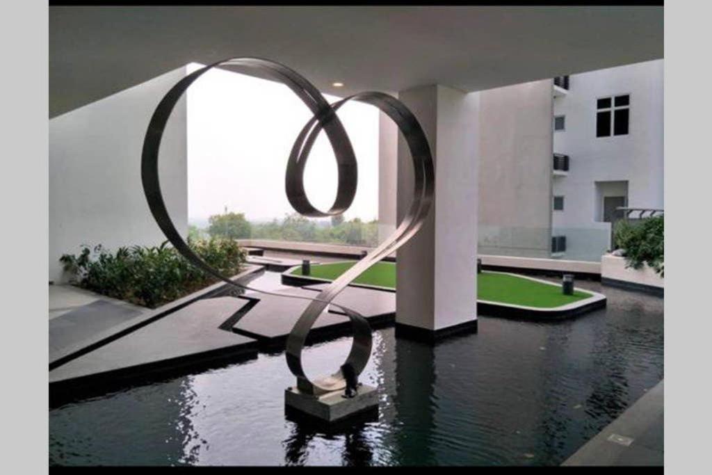 盛婷民宿a S&Thomez 2Bedrooms Mesamall Wifi Klia Usim Miu Inti Nu Nilai Bagian luar foto